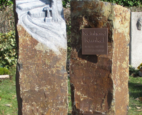 grabstein beispiele 32
