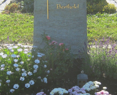 grabsteine grabmale 12
